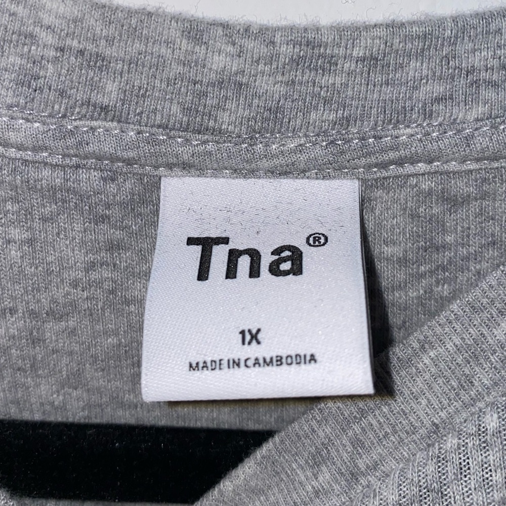 TNA Ribbed Cropped Longsleeve - Picture 4 of 4